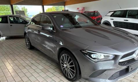 Mercedez-Benz CLA 250e Hybride 