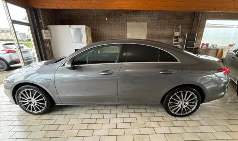 Mercedez-Benz CLA 250e Hybride 