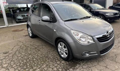 Opel Agila 1.2 Essence