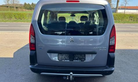 Peugeot Partner Tepee 1.2 Essence