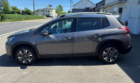 Peugeot 2008 1.2 Essence 