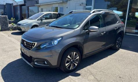 Peugeot 2008 1.2 Essence 