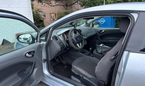Seat Ibiza 1.4 Essence 2010 