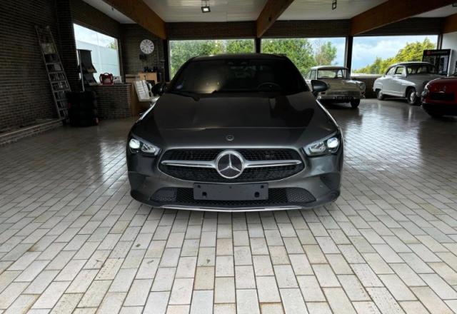 Mercedez-Benz CLA 250e Hybride 